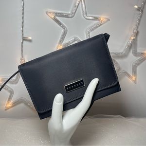 EXPRESS Vintage Black Cross Body Wallet With Removable Strap